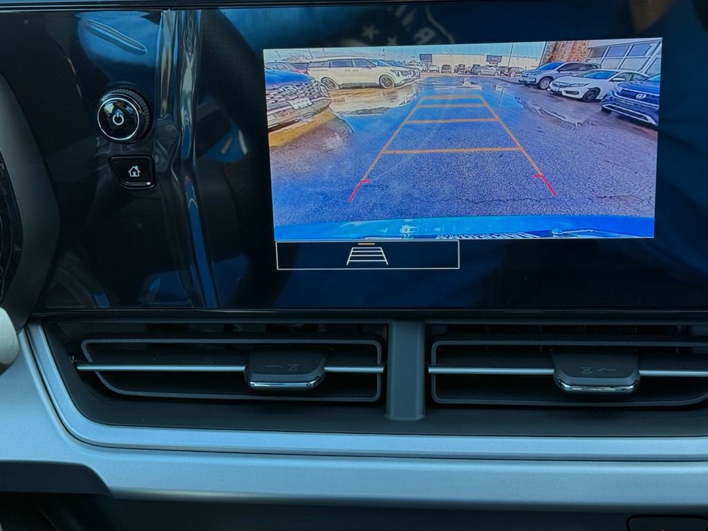 New 2026 Chevrolet Trax RS image 18