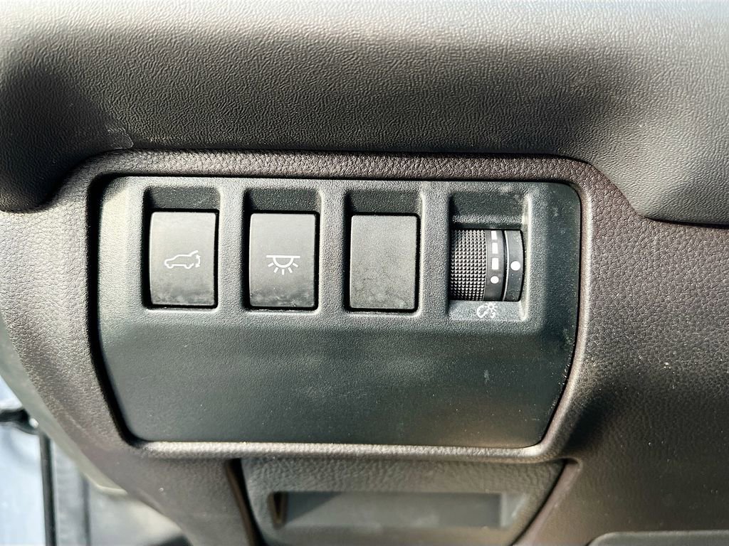 Used 2023 Subaru Ascent Limited w/ Technology Package image 10