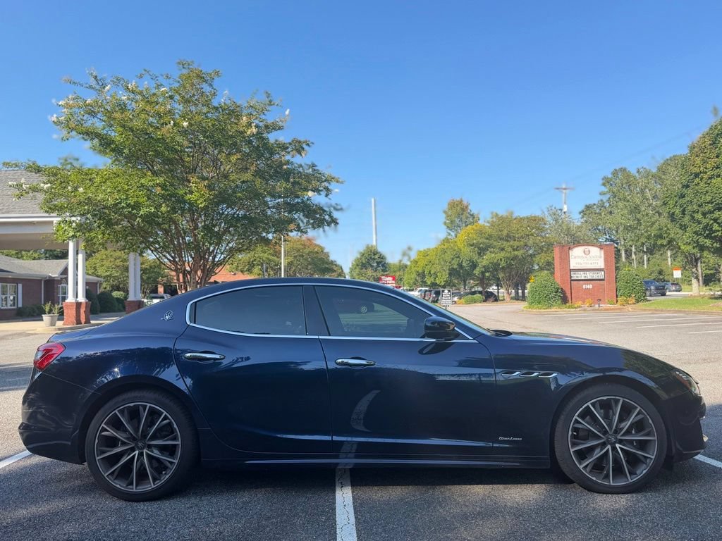 Used 2019 Maserati Ghibli S GranLusso RWD image 6