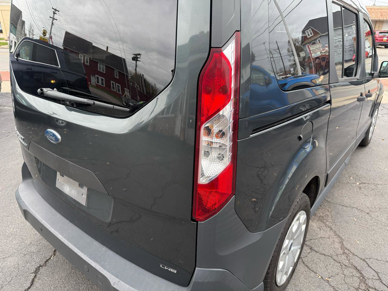 Used 2018 Ford Transit Connect XL image 11