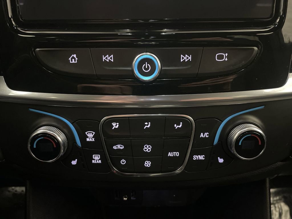 Used 2023 Chevrolet Traverse LT w/ LPO, Floor Liner Package AWD/4WD image 11