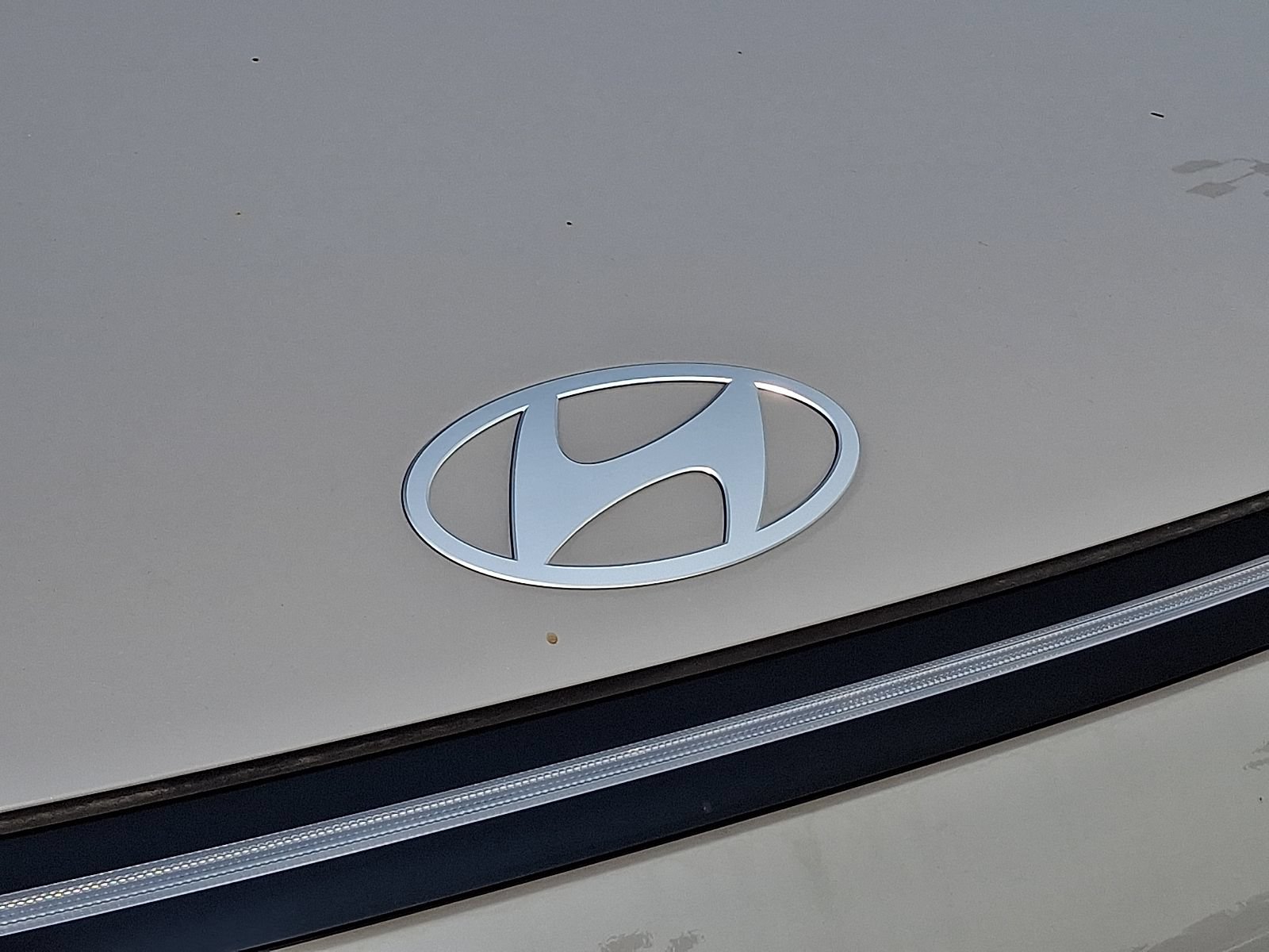 New 2026 Hyundai Kona Limited AWD/4WD image 7