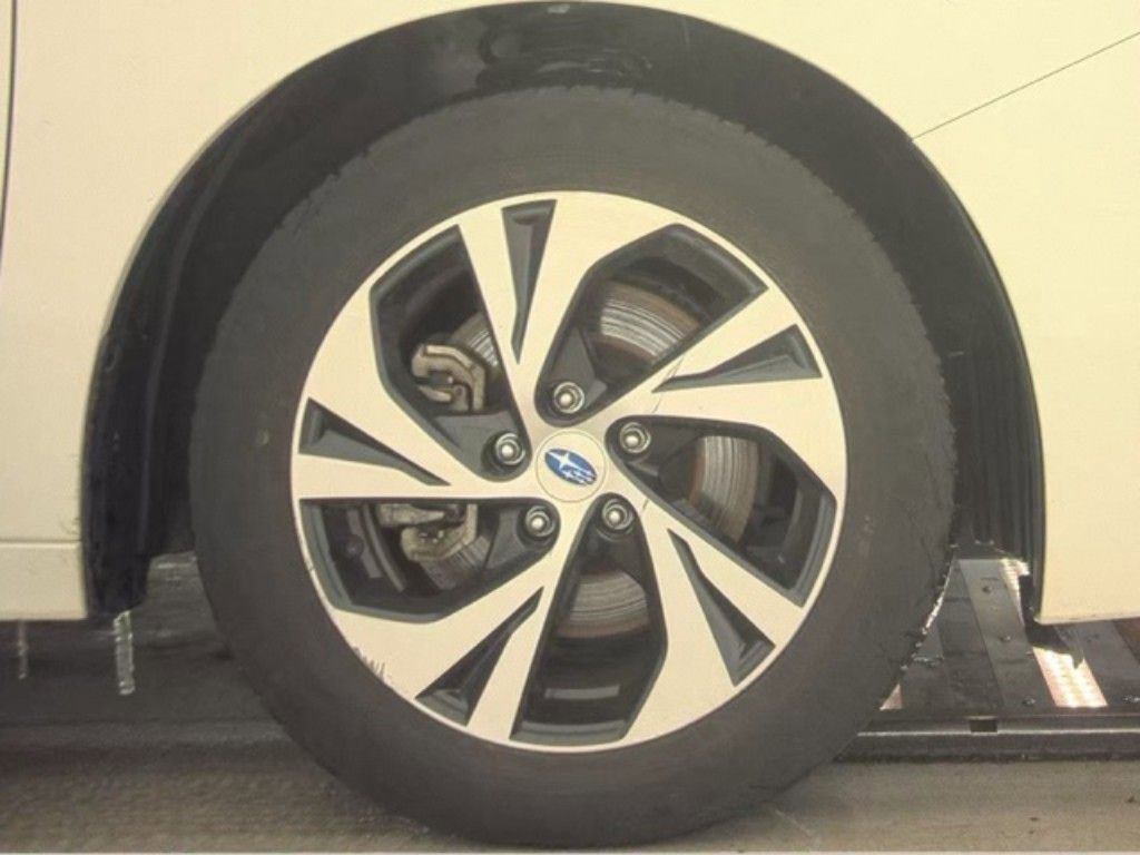 Used 2025 Subaru Legacy Premium image 18