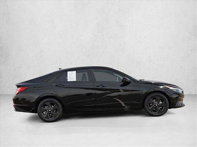 Used 2023 Hyundai Elantra Blue video 3