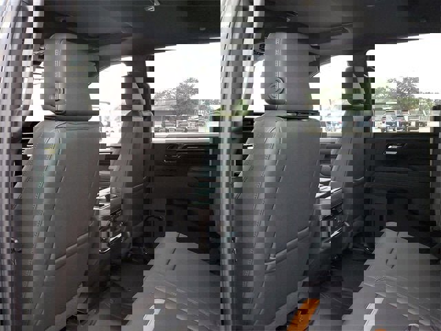 New 2026 GMC Sierra 3500 AT4 w/ AT4 Premium Plus Package image 11