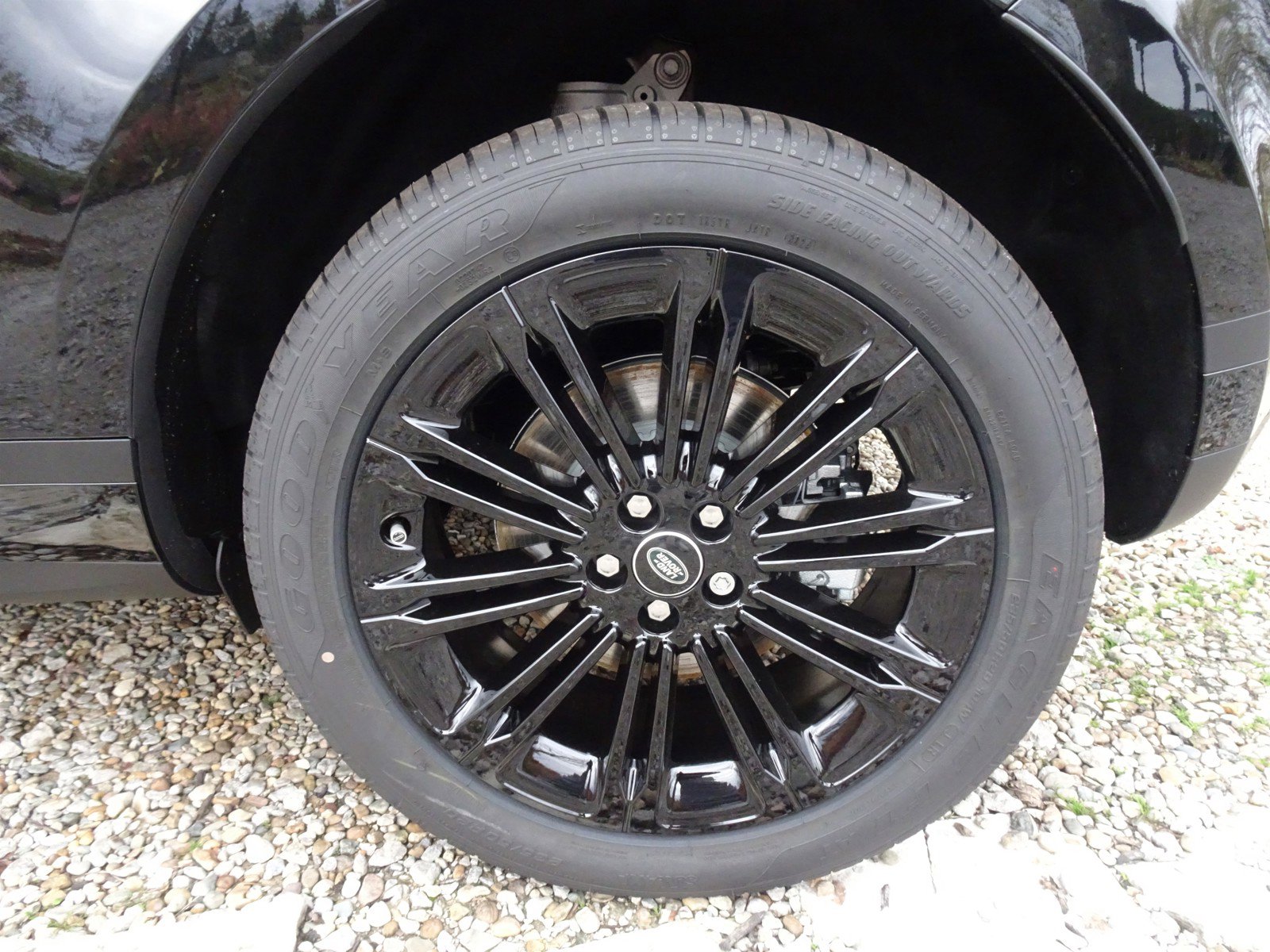 New 2025 Land Rover Range Rover Evoque S image 24