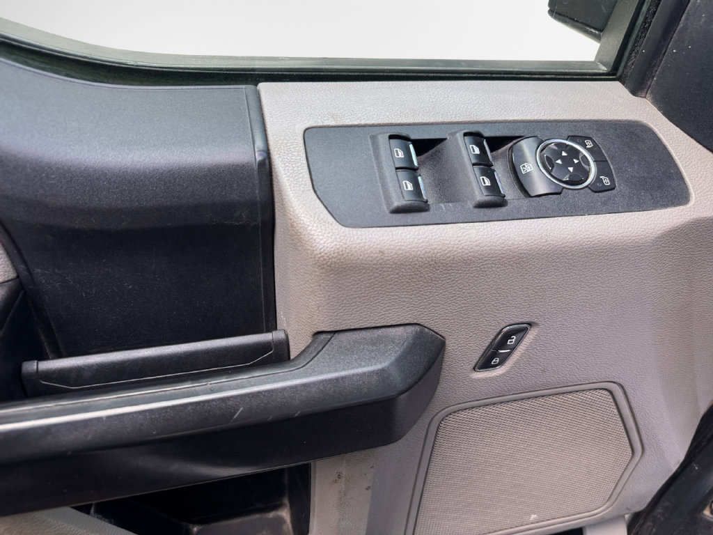 Used 2019 Ford F550 4x4 Crew Cab Super Duty image 14