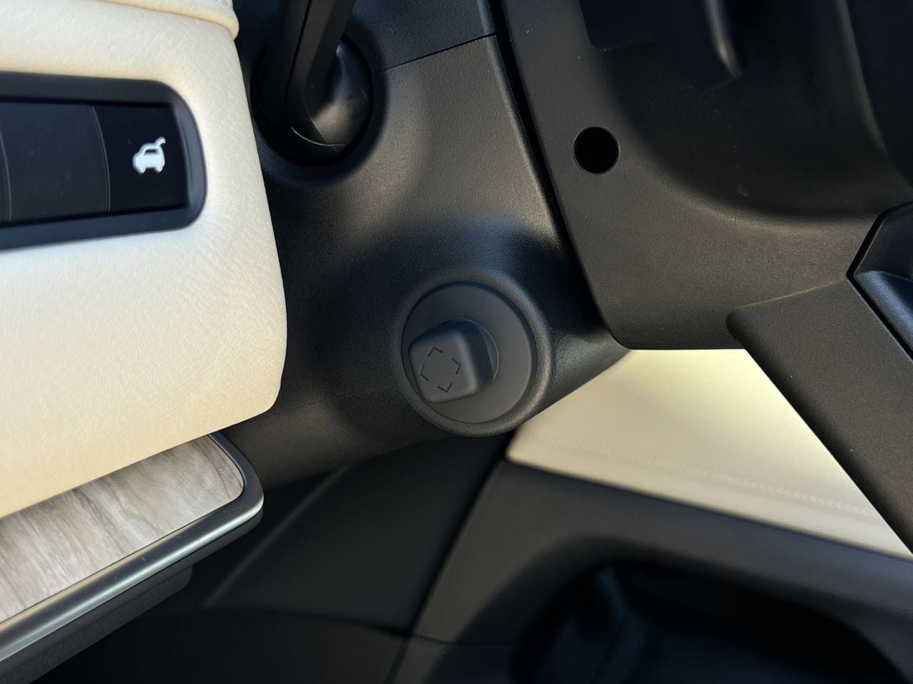 New 2026 Nissan Armada Platinum RWD image 10