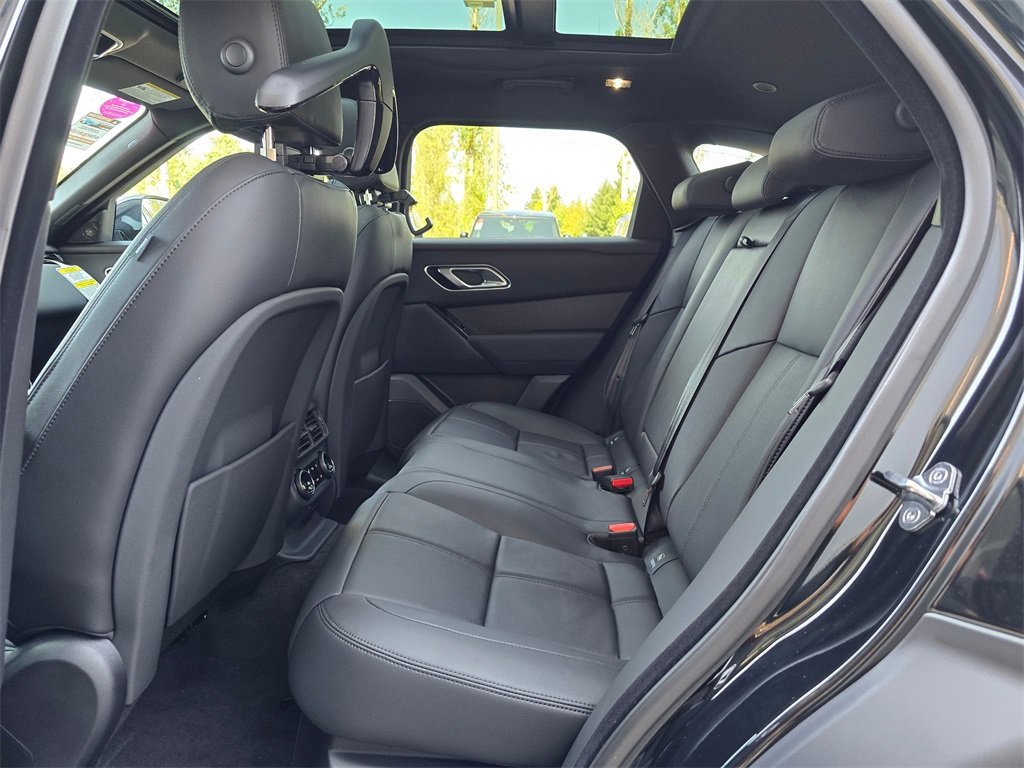 New 2026 Land Rover Range Rover Velar Dynamic SE image 25