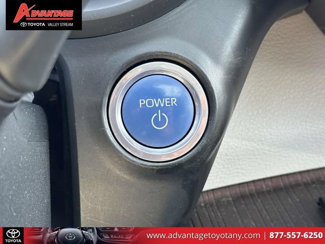 Used 2022 Toyota Sienna XLE w/ XLE Plus Package FWD image 31