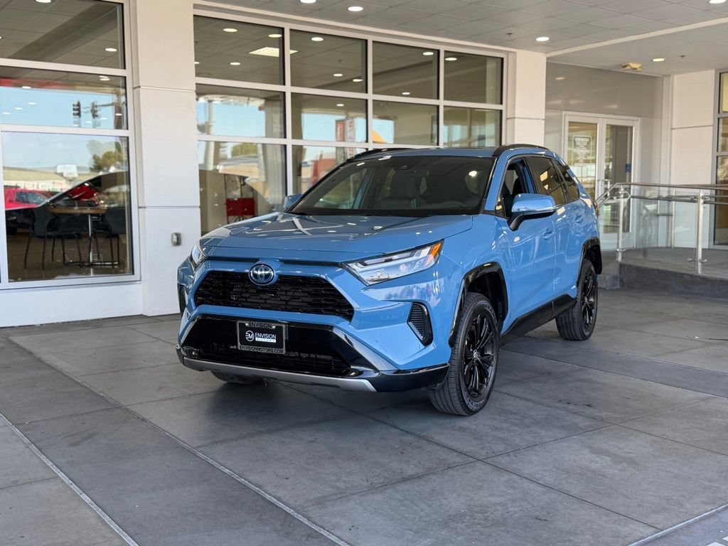 Certified 2022 Toyota RAV4 SE w/ Convenience Package AWD/4WD image 2