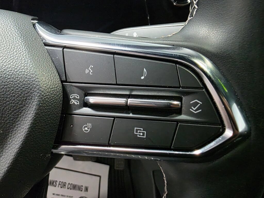 Used 2026 Chevrolet Traverse Z71 AWD/4WD image 17