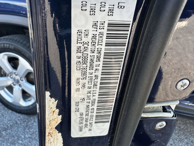 Used 2019 Jeep Compass Latitude w/ Popular Equipment Group AWD/4WD image 32