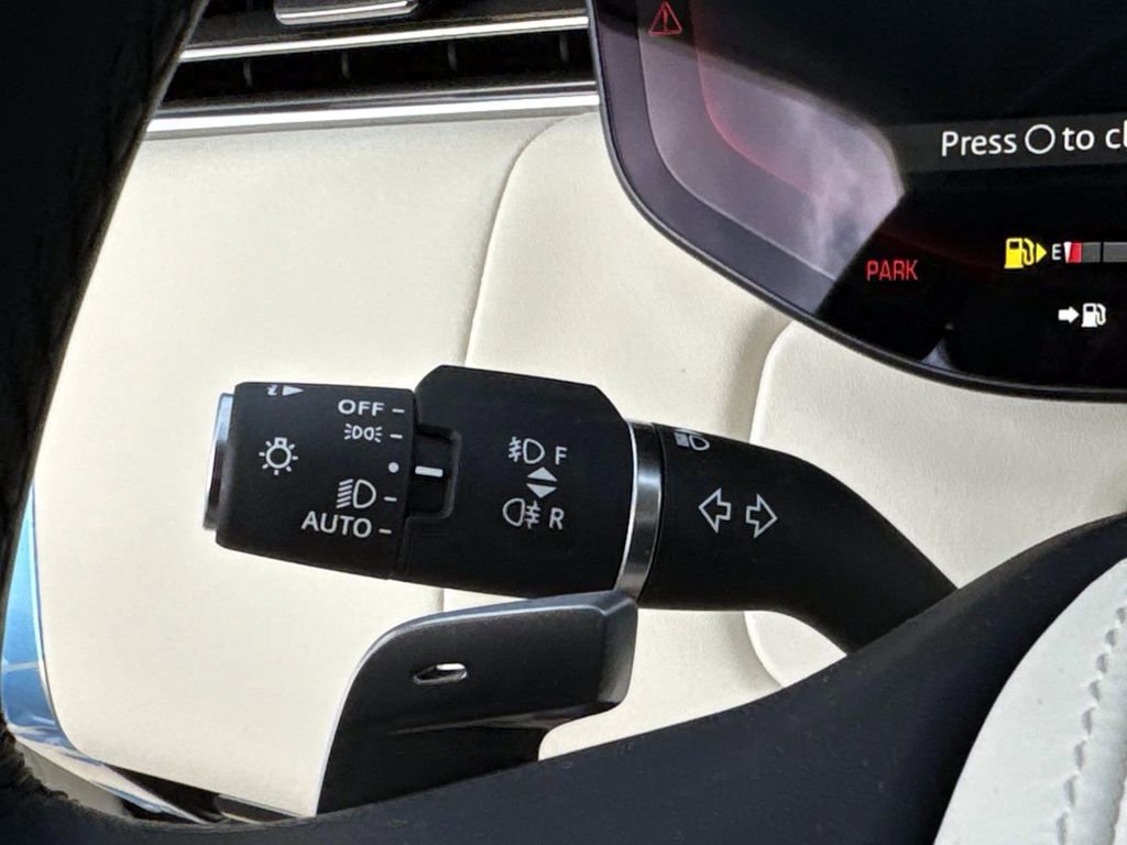 New 2026 Land Rover Range Rover SE AWD/4WD image 29