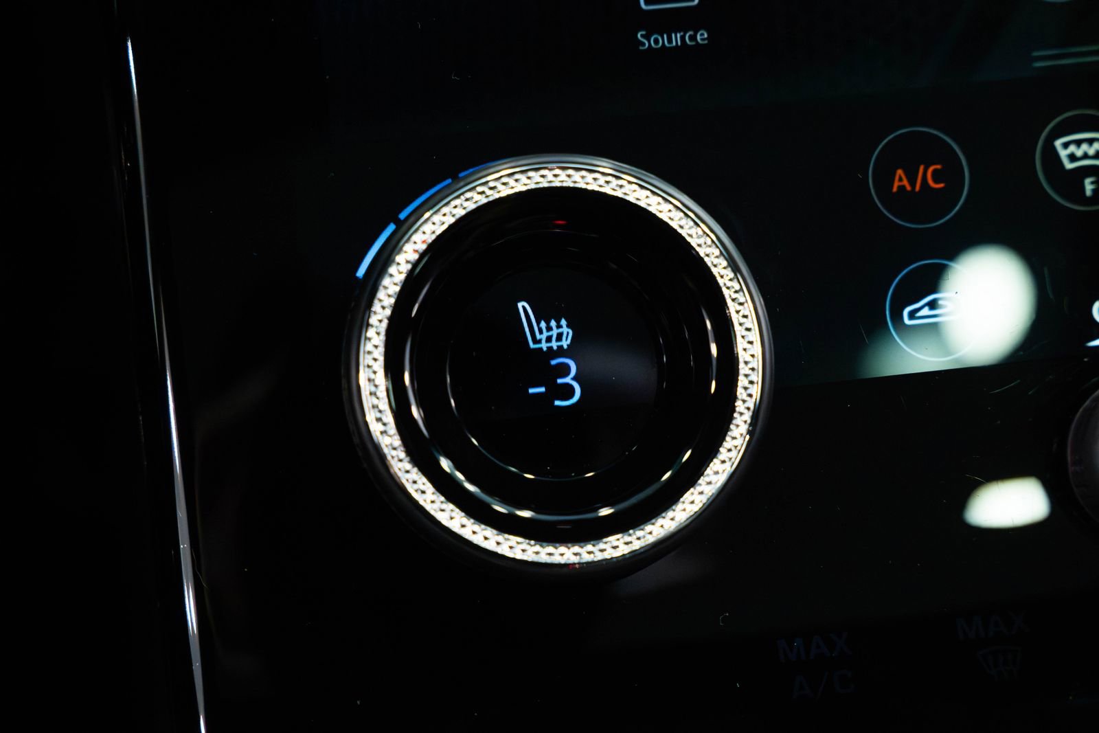 Used 2020 Land Rover Range Rover Velar SV Autobiography Dynamic image 15