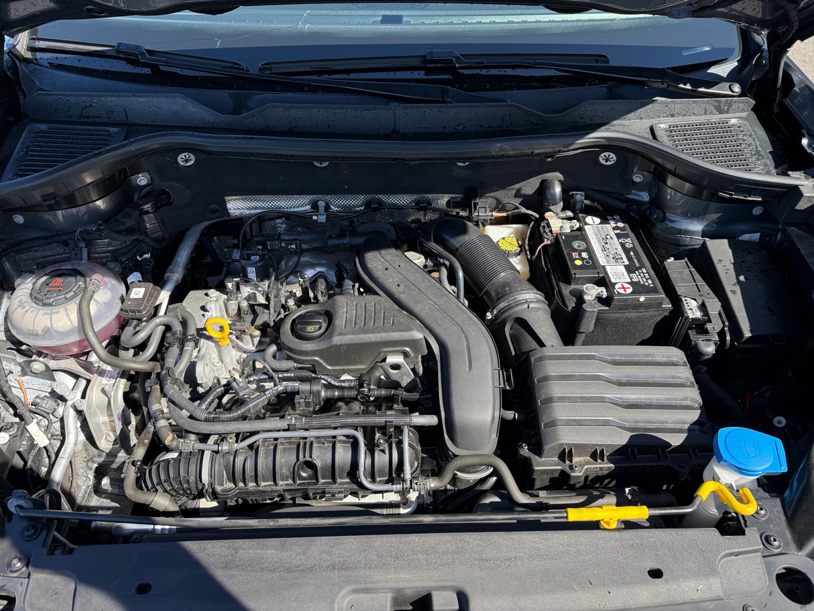 Used 2022 Volkswagen Taos SE image 20