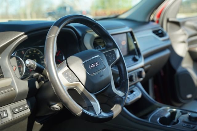 Used 2021 GMC Acadia Denali w/ Denali Ultimate Package image 29