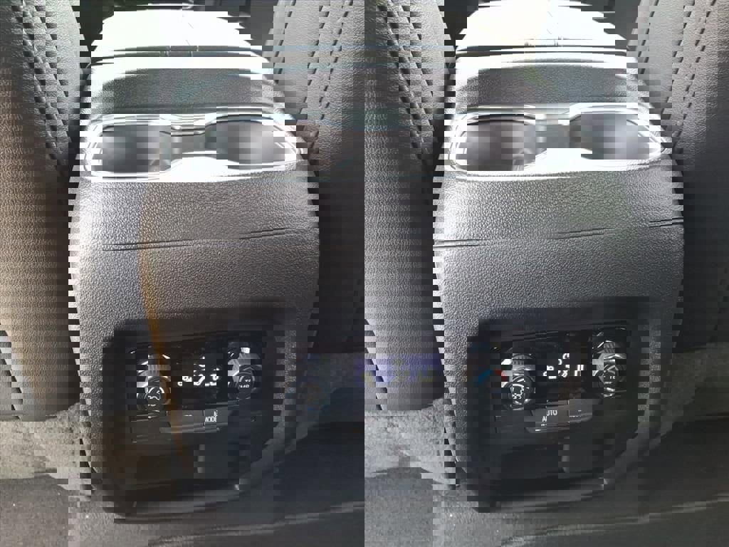 New 2026 Chevrolet Traverse LT w/ Enhanced Driving Package image 14