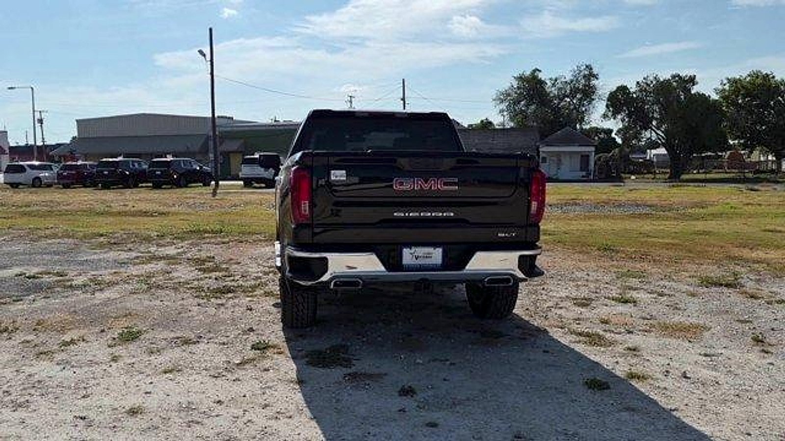 Used 2023 GMC Sierra 1500 SLT AWD/4WD image 7