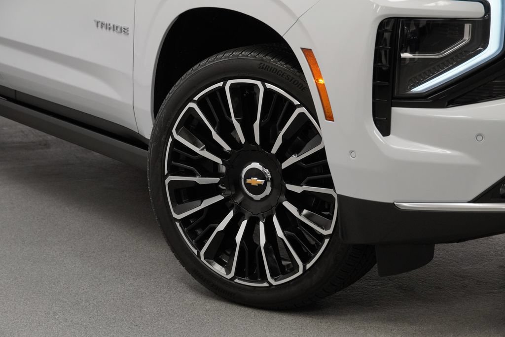 New 2026 Chevrolet Tahoe High Country AWD/4WD image 10