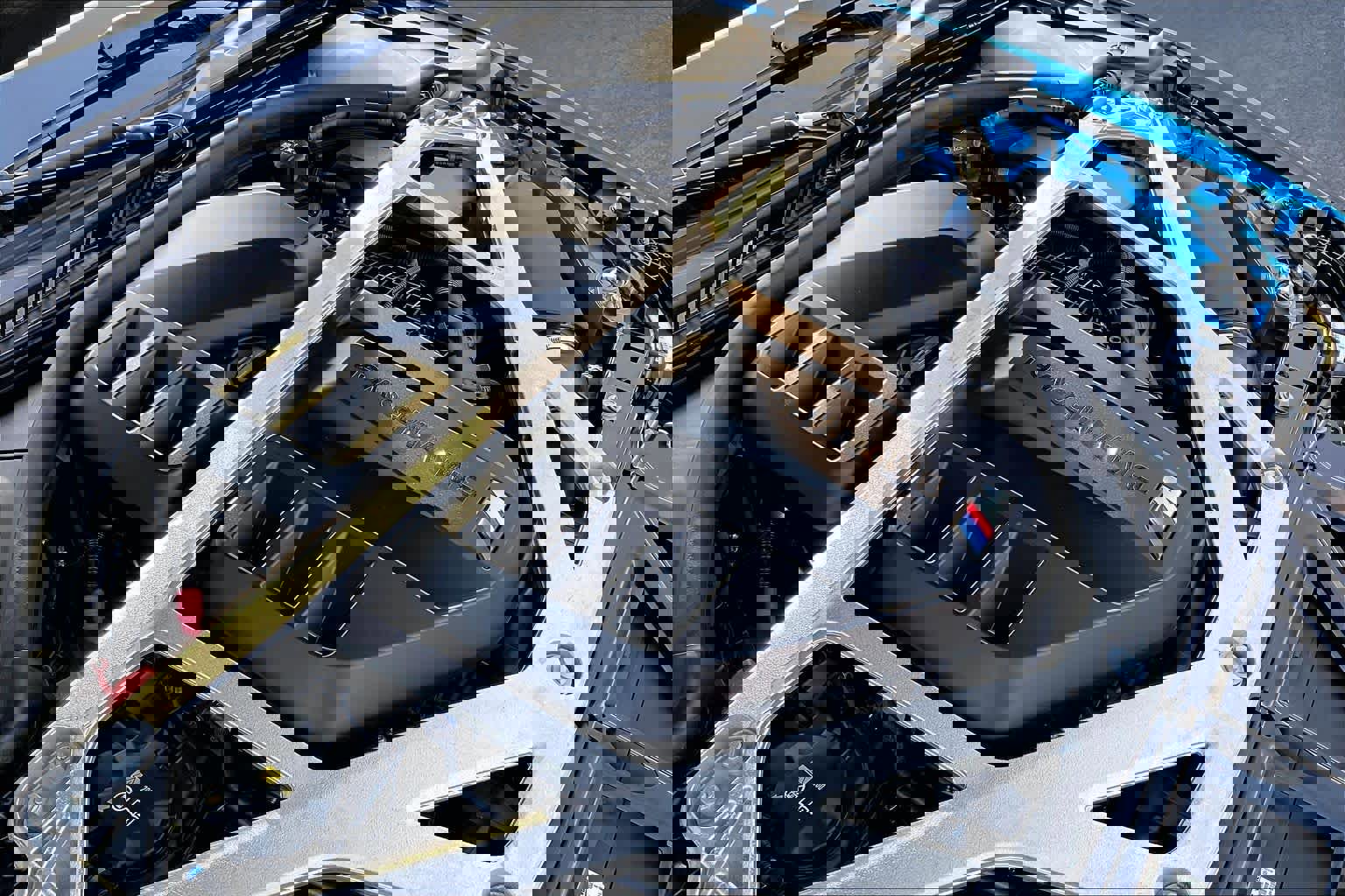 Used 2025 BMW M4 CS image 33