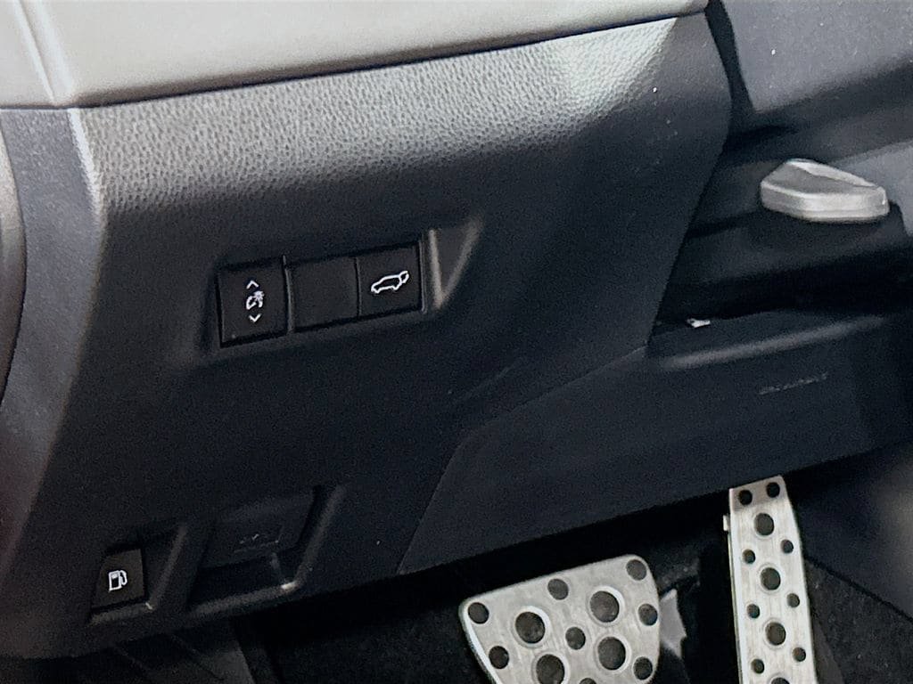 New 2026 Toyota RAV4 AWD Plug-in Hybrid image 10