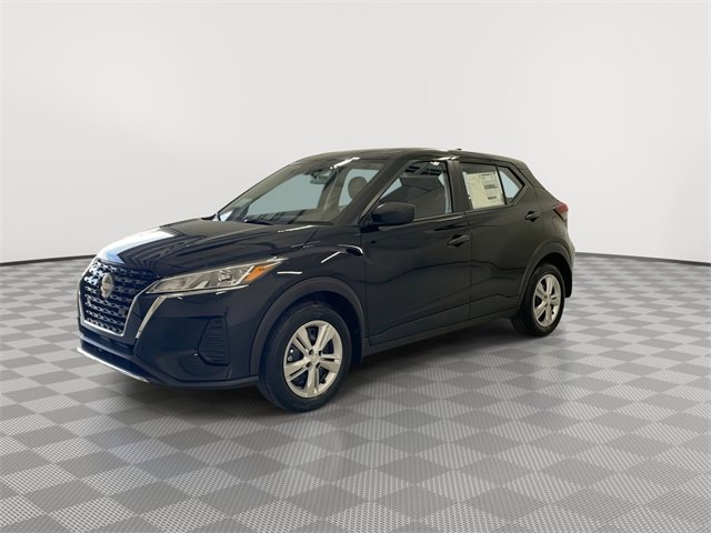 Certified 2025 Nissan Kicks Play S image 6