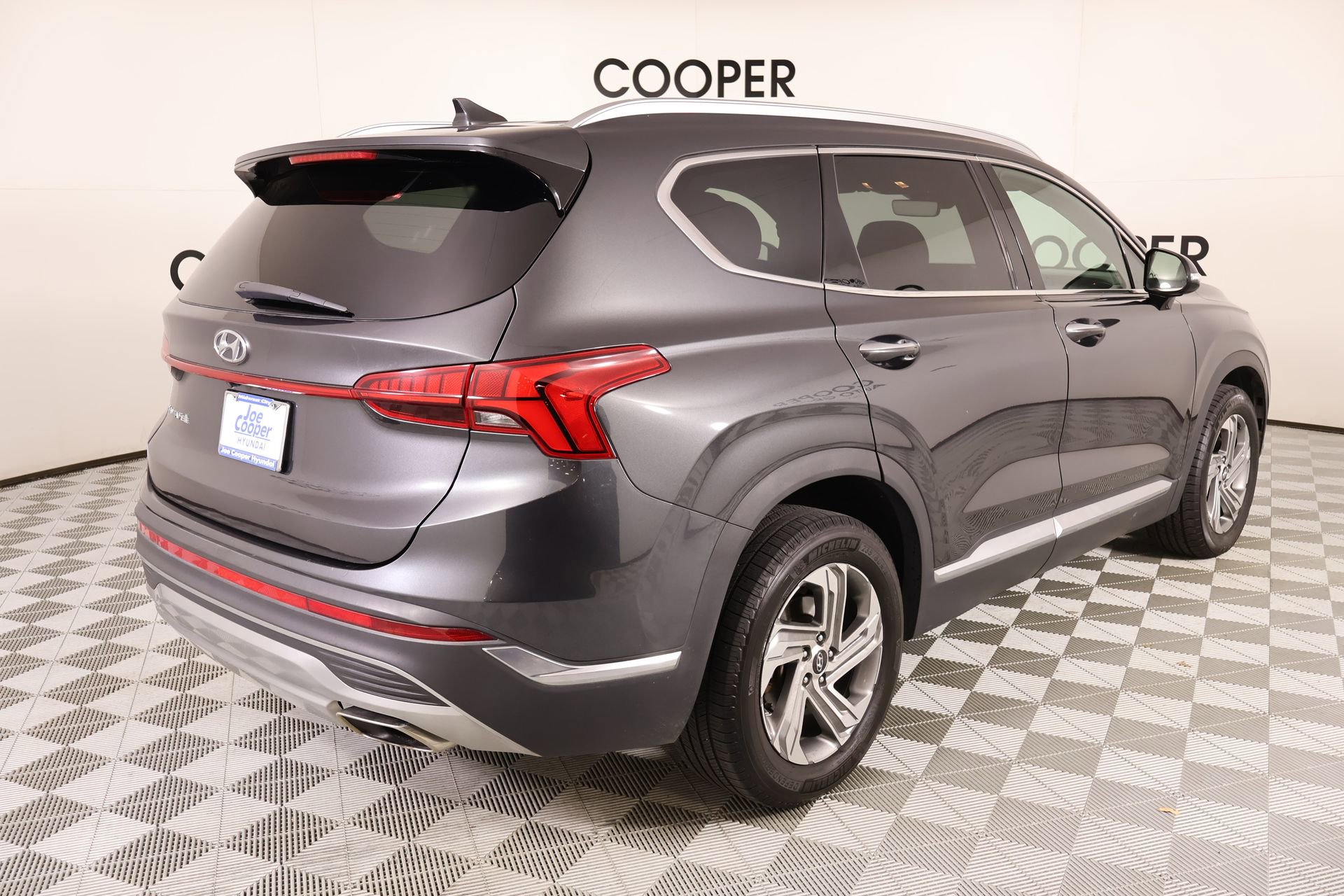 Used 2021 Hyundai Santa Fe SEL w/ Convenience Package image 20