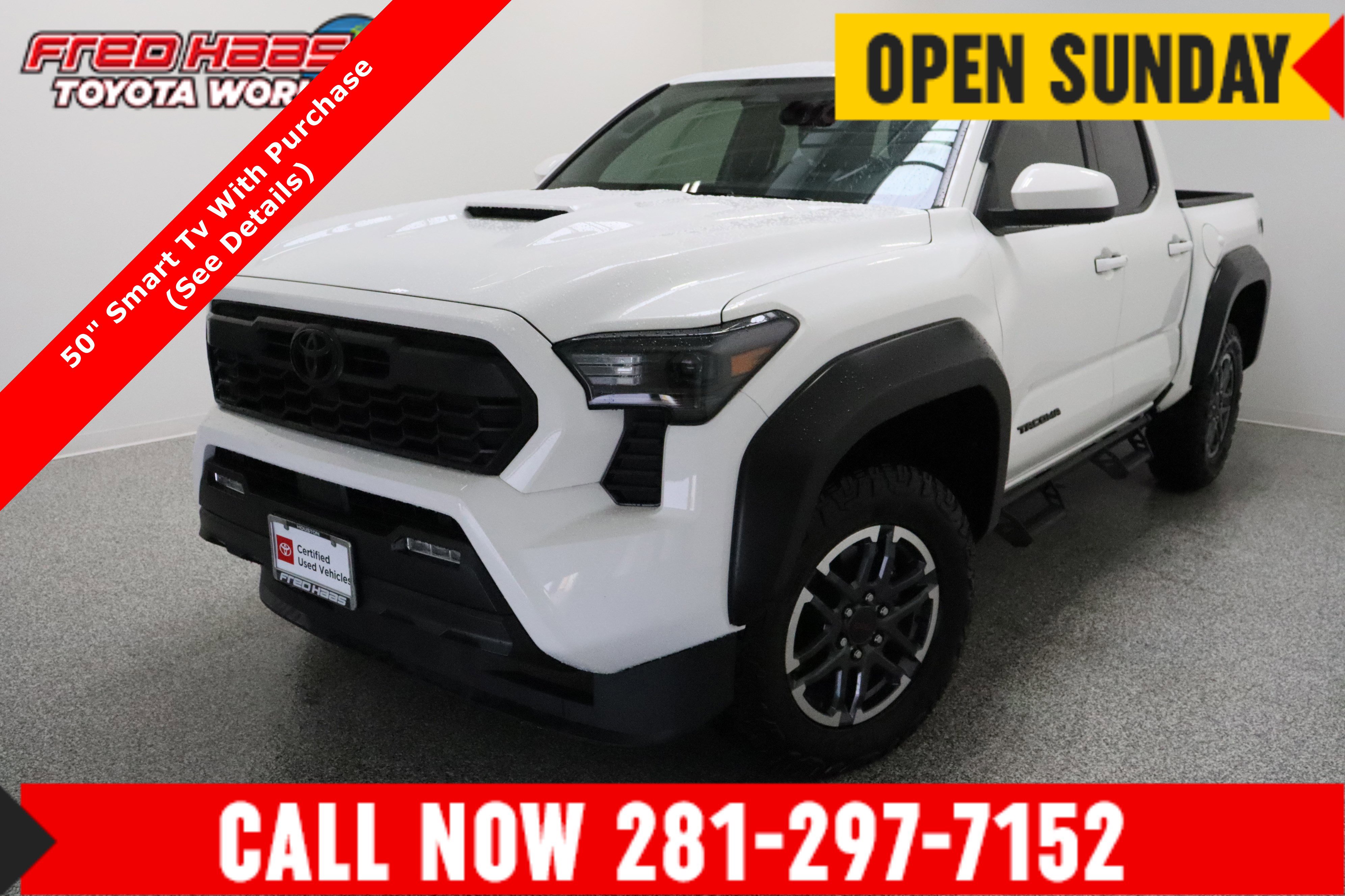 Certified 2024 Toyota Tacoma TRD Sport AWD/4WD image 1