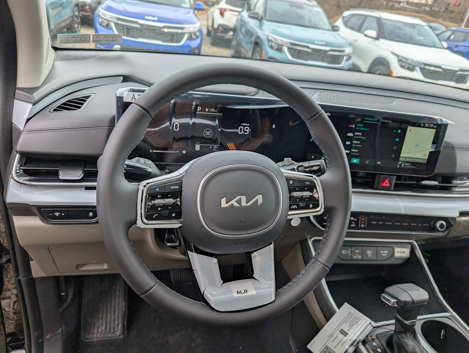 New 2026 Kia Carnival FWD image 30