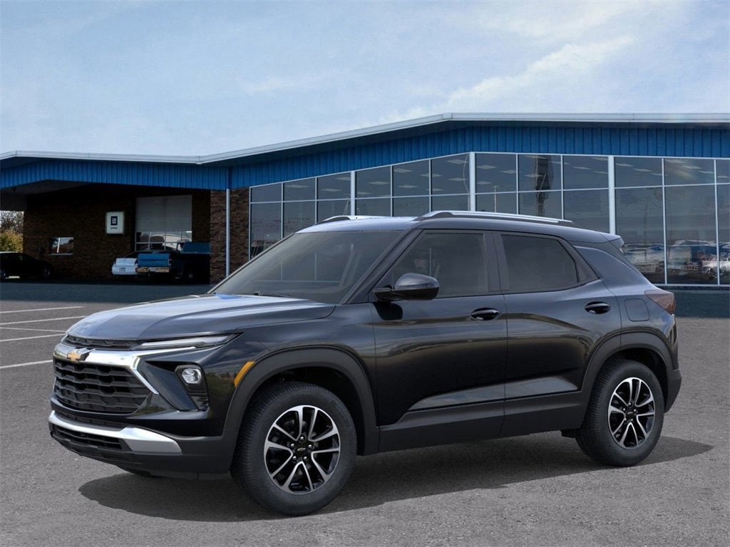 New 2026 Chevrolet TrailBlazer LT w/ Driver Confidence Package image 2