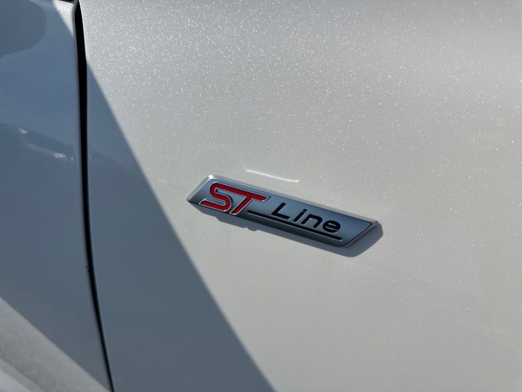 New 2025 Ford Escape ST-Line w/ Tech Pack #1 image 5
