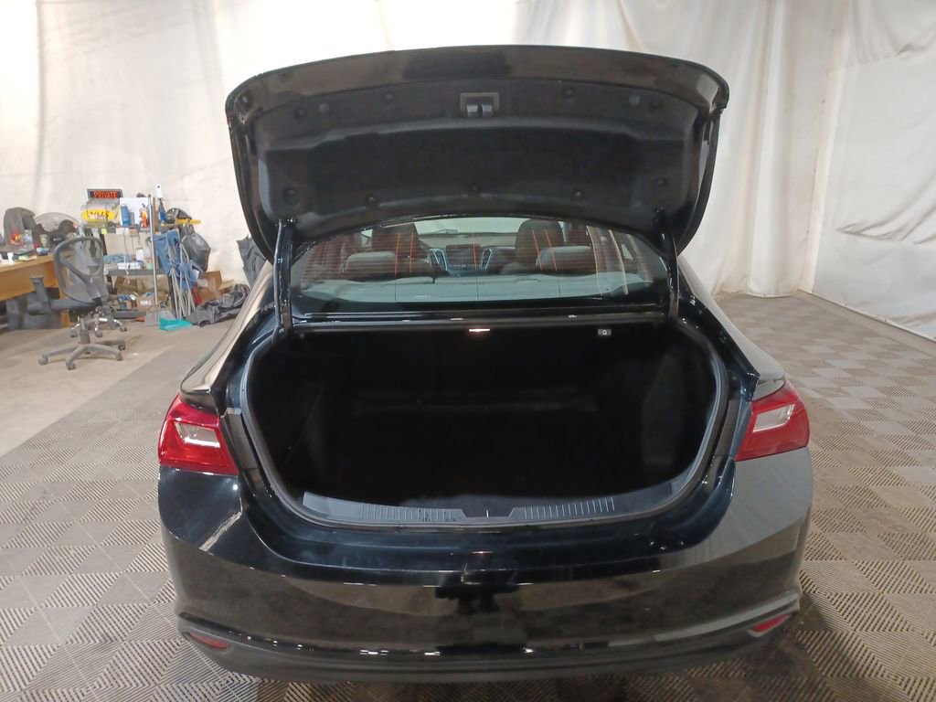 Used 2023 Chevrolet Malibu LT image 20