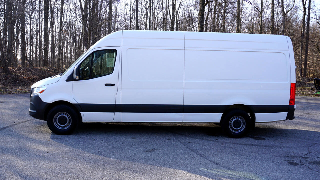 Used 2020 Mercedes-Benz Sprinter 2500 w/ Driver Convenience Package image 2