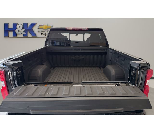 Used 2025 Chevrolet Silverado 1500 High Country w/ Technology Package image 27