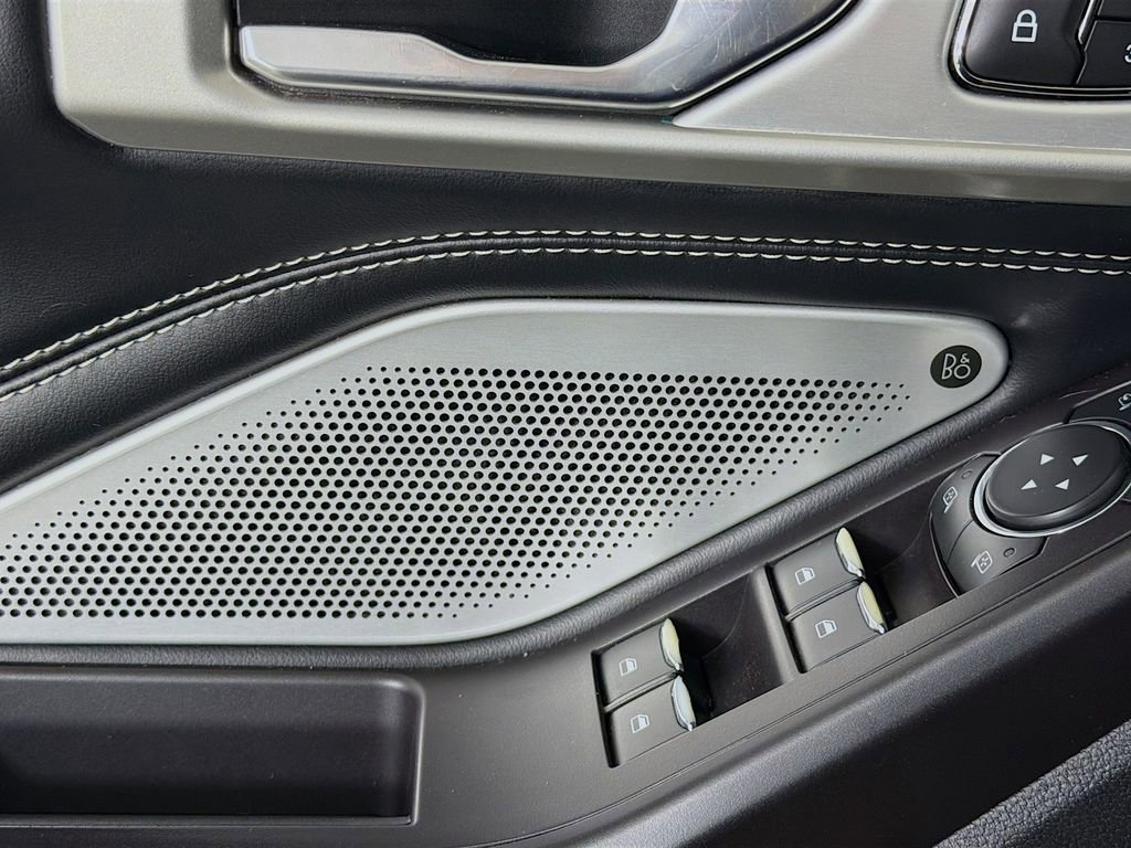 Used 2020 Ford Explorer ST w/ ST Street Pack image 23