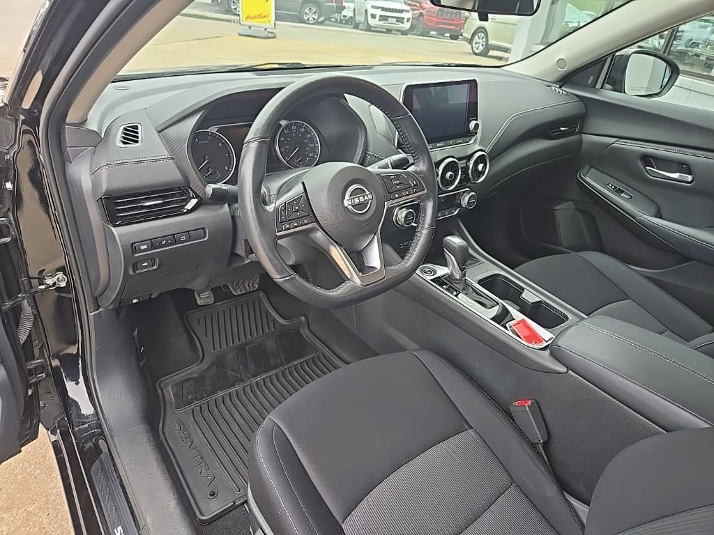 Used 2024 Nissan Sentra SV w/ All-Weather Package FWD image 33