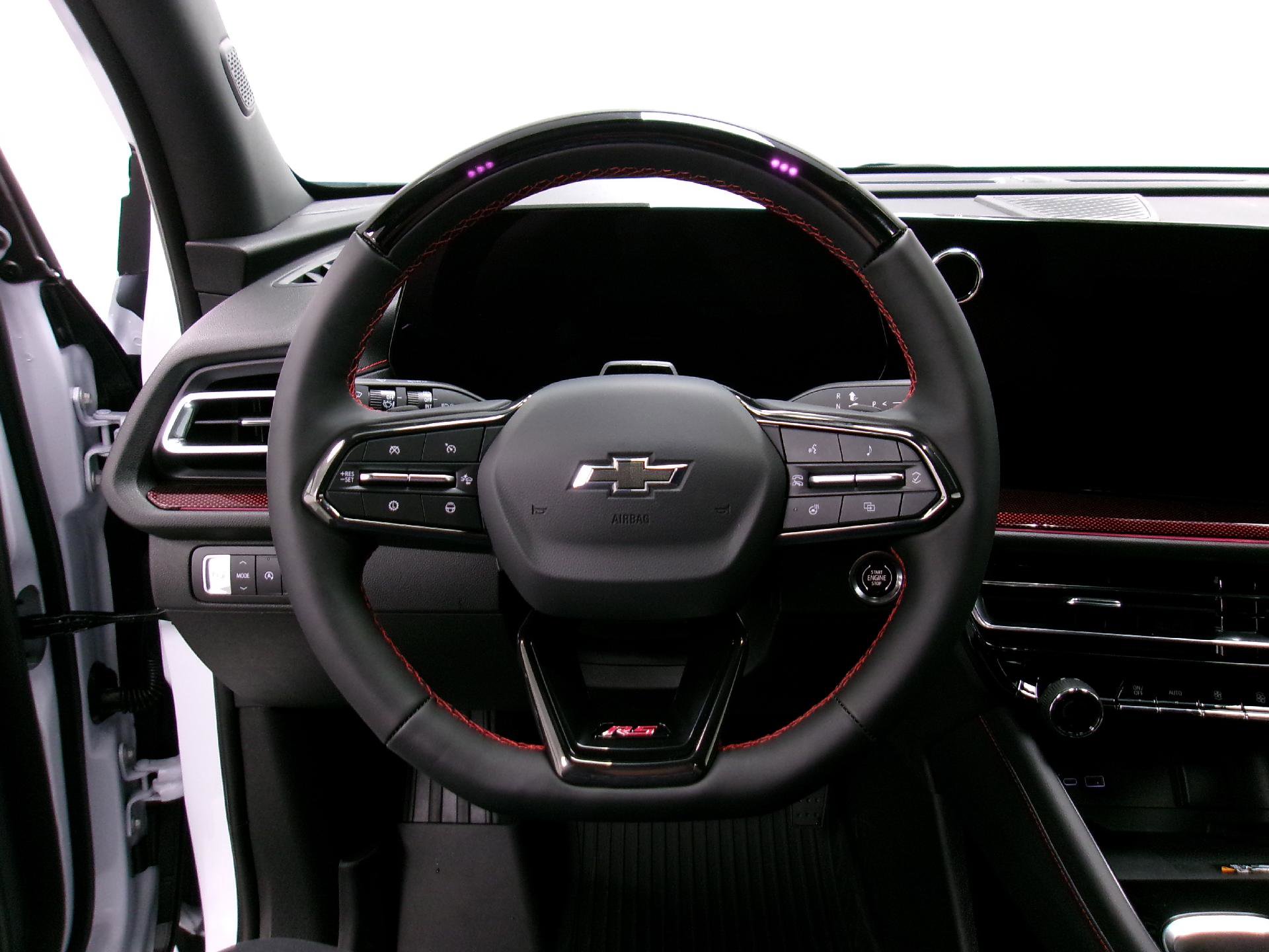 New 2026 Chevrolet Traverse RS w/ LPO, Floor Liner Package image 7