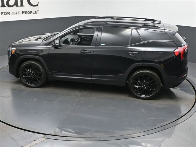Used 2023 GMC Terrain SLT w/ Infotainment Package II image 42