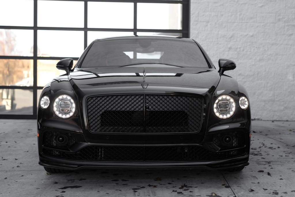 Used 2024 Bentley Flying Spur W12 AWD/4WD image 3