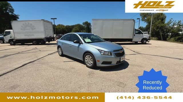Certified 2011 Chevrolet Cruze LS FWD image 2