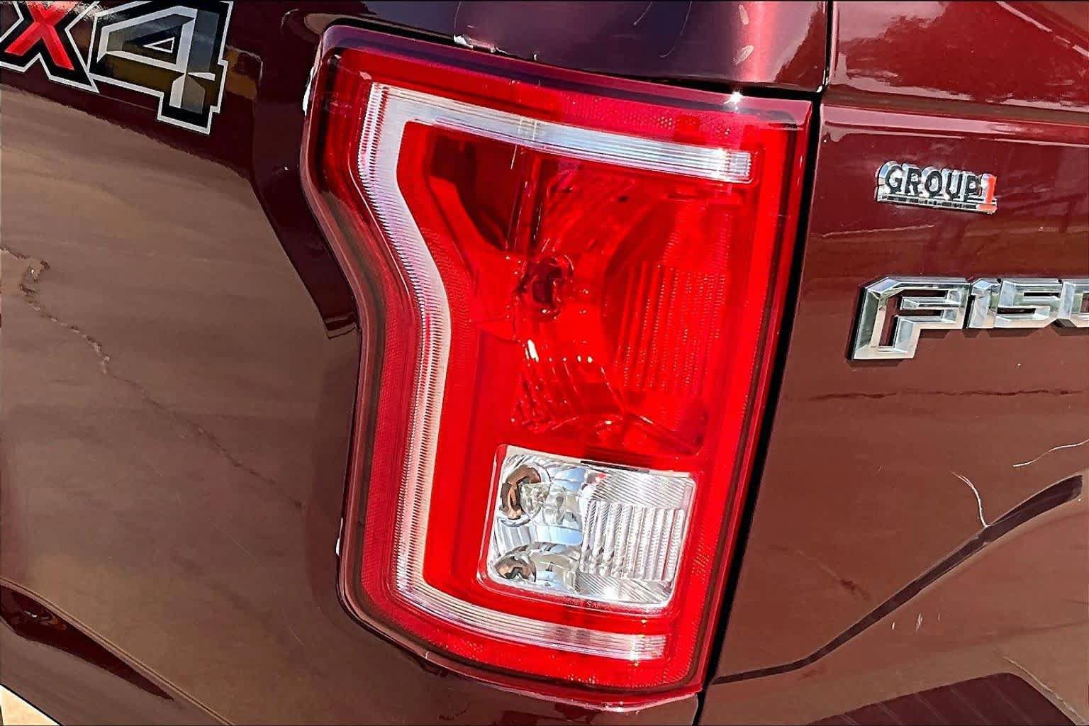 Used 2015 Ford F150 XLT AWD/4WD image 28