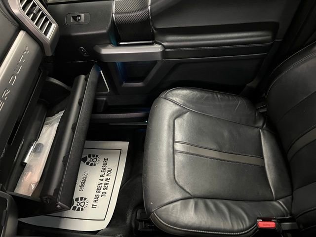 Used 2017 Ford F350 Platinum w/ Platinum Ultimate Package AWD/4WD image 40