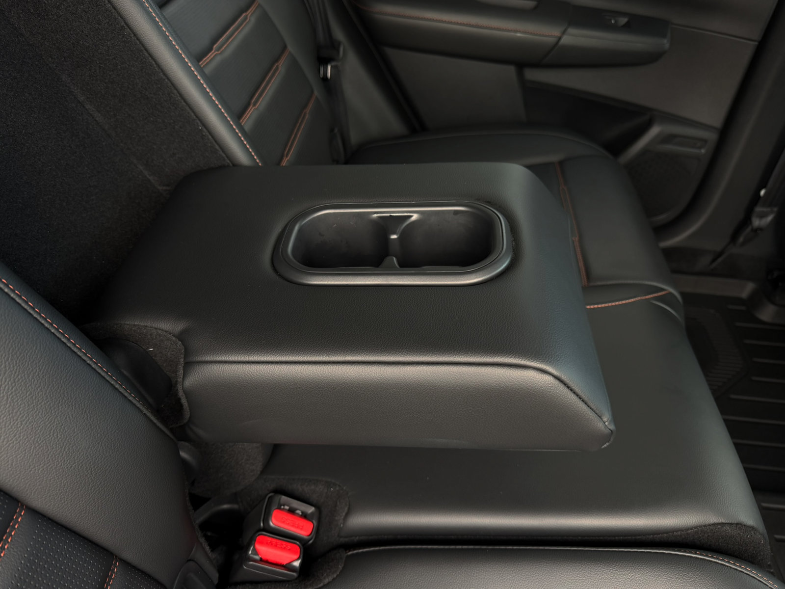 Used 2025 Honda CR-V Sport-L image 29