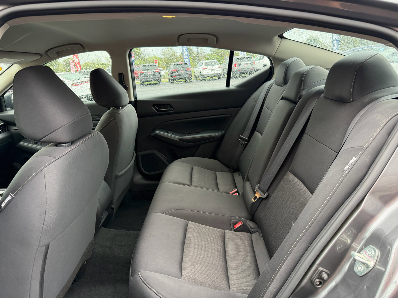 Used 2024 Nissan Altima 2.5 SV image 16