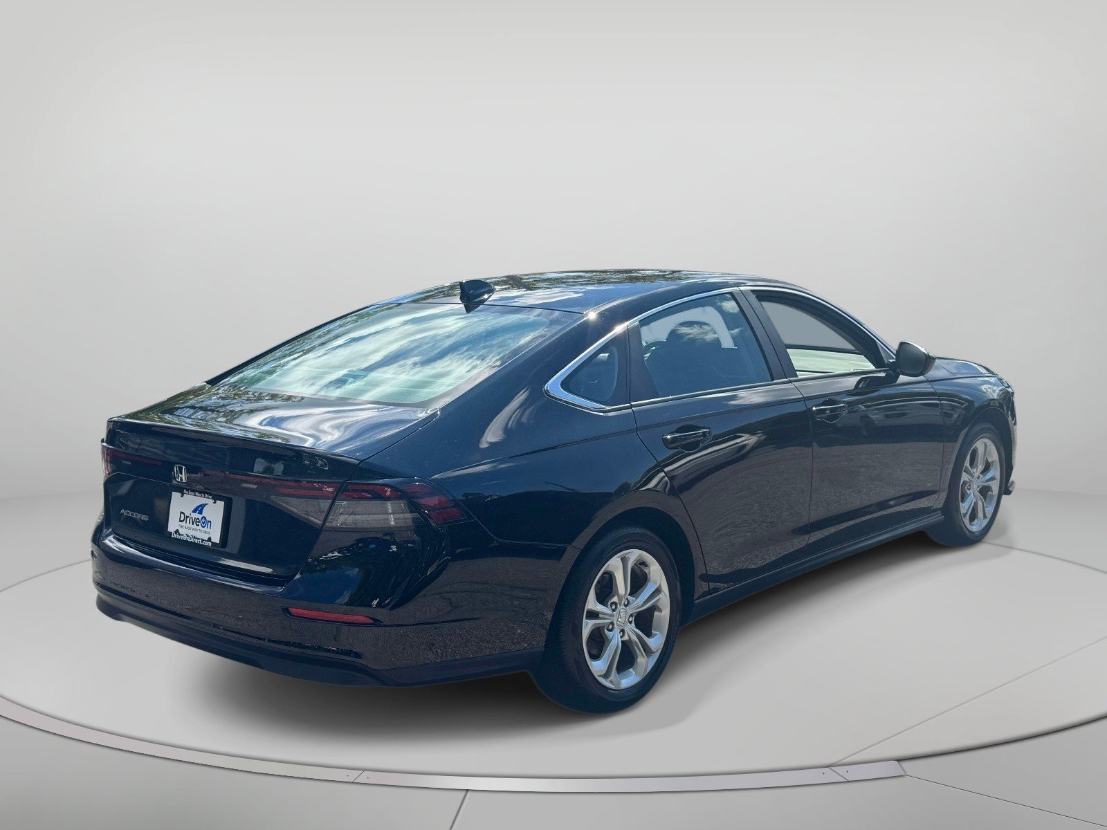 Used 2023 Honda Accord LX image 6