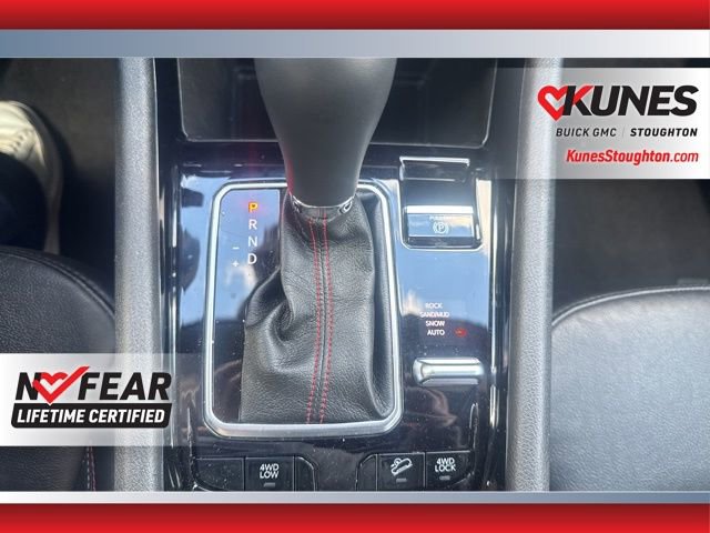 Used 2025 Jeep Compass Trailhawk AWD/4WD image 25