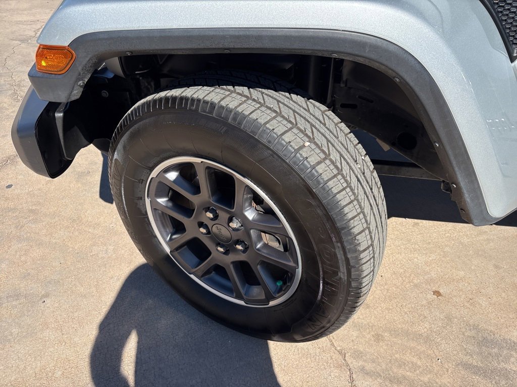 Certified 2023 Jeep Gladiator Overland image 9