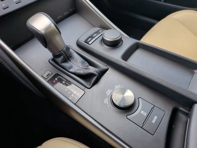 Used 2015 Lexus IS 250 RWD image 26