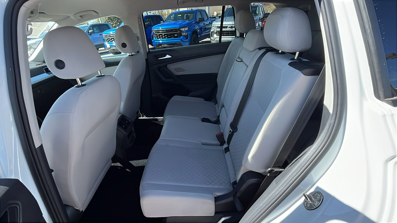 Used 2021 Volkswagen Tiguan S image 24